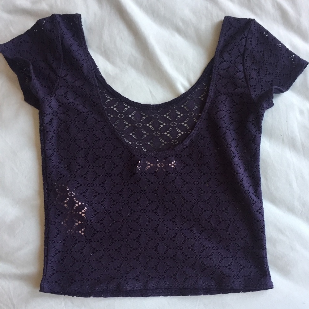 SOLD! Abercrombie & Fitch laser cut crop top, worn once! - Picture 2 of 5